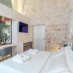 Palazzo Vico Bianco Raro Homes Collection Pensión