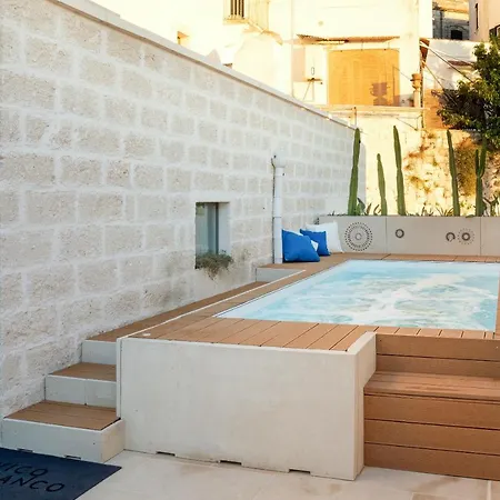 Palazzo Vico Bianco Raro Homes Collection Ostuni