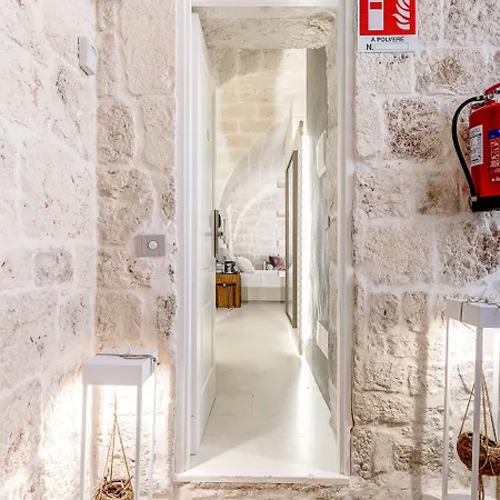 Palazzo Vico Bianco Raro Homes Collection 2*